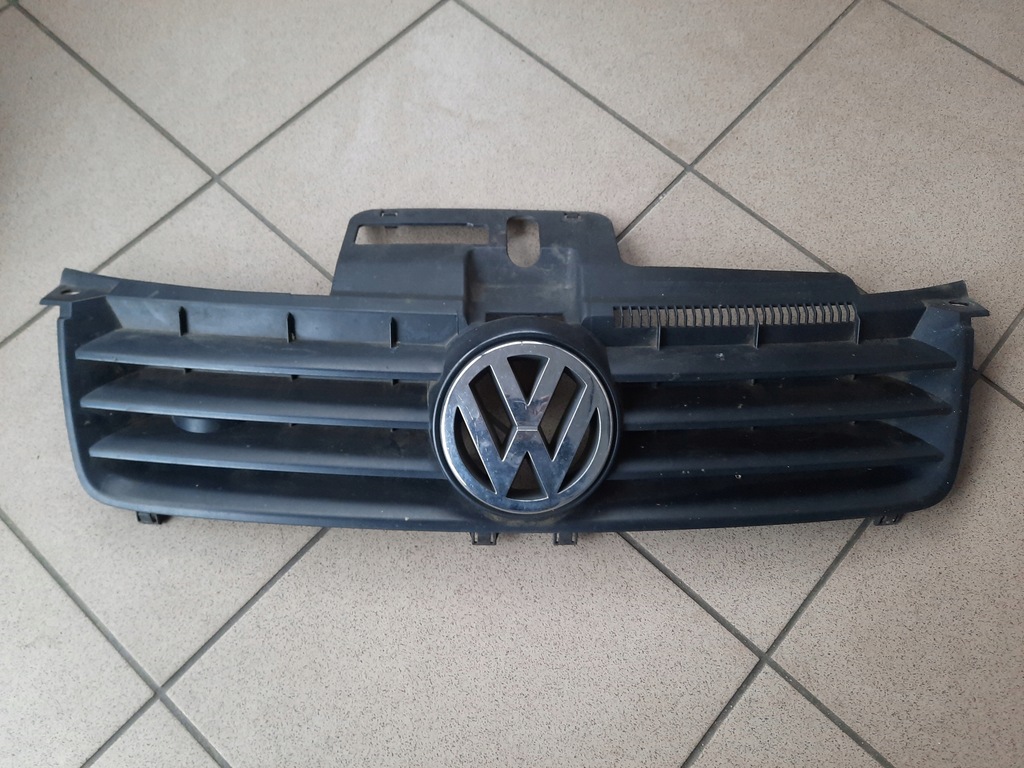 фото №1, Решётка радиатора решётка радиатора vw polo 9n 600853651c