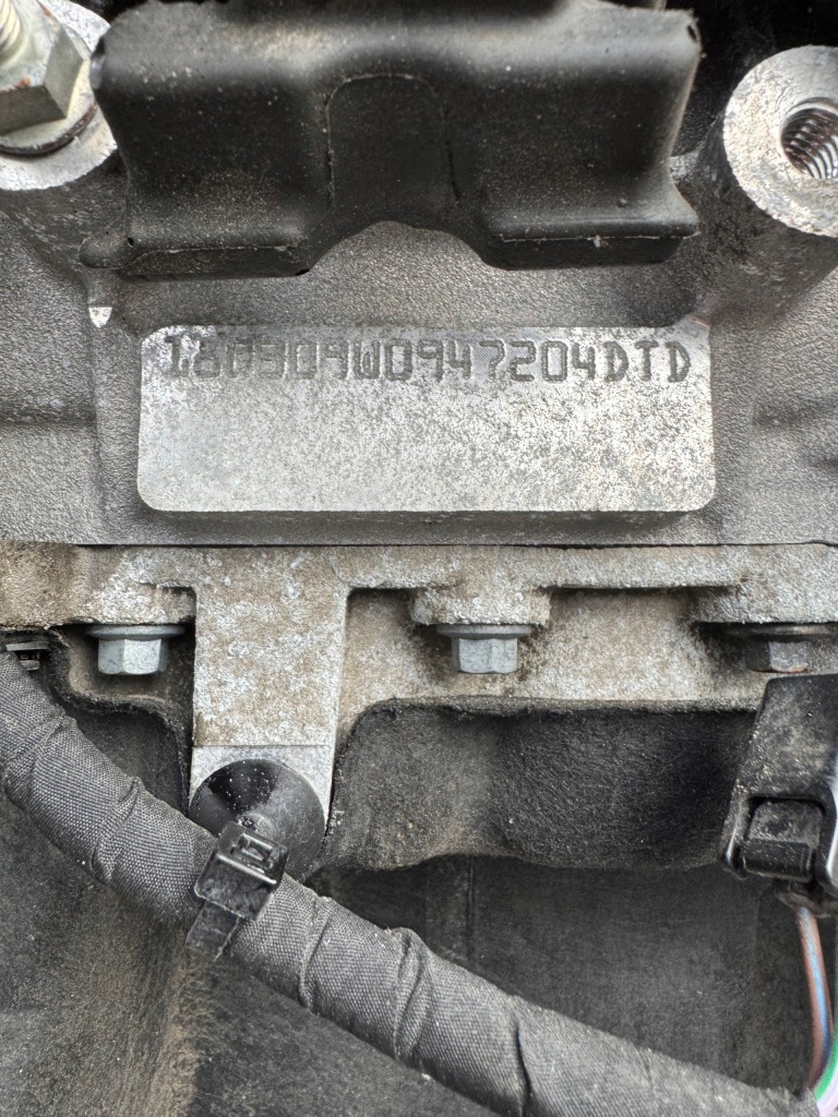 Jaguar e-pace двигатель 2.0 d 204dtd range rover 64 tys km 2018 комплектный Доставка