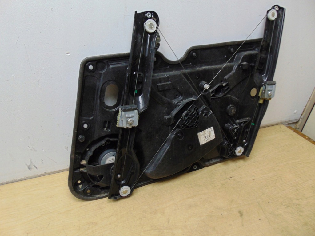 фото №10, Механізм скло лівий перед vw golf vi 5k1837729aa