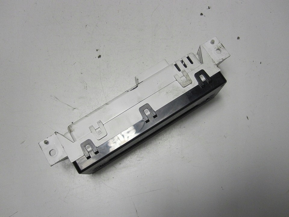 фото №8, Дисплей годинник suzuki liana 07r