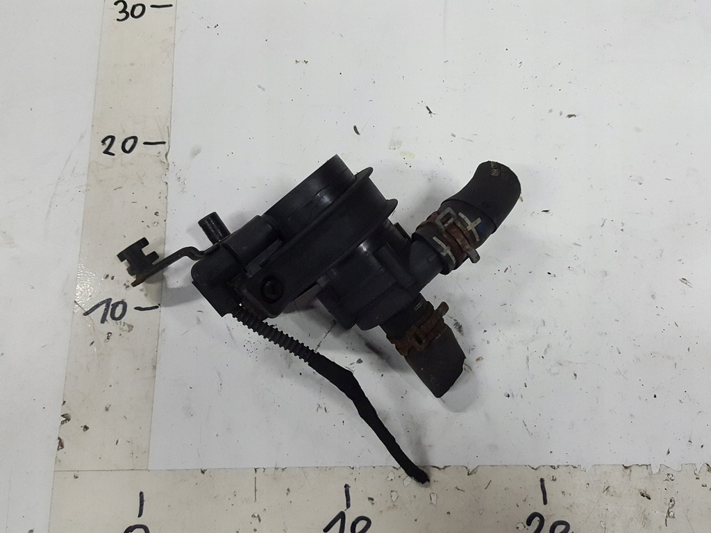 фото №1, Vw eos lift 10r- 1.4 tsi cav помпа wody