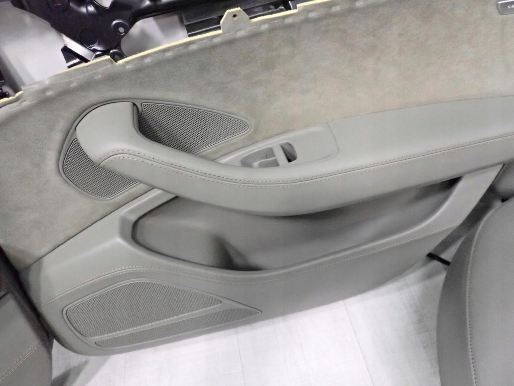 Сидіння сидіння бардачки обшивки панель приладів масаж a8 d4 4h Недорого