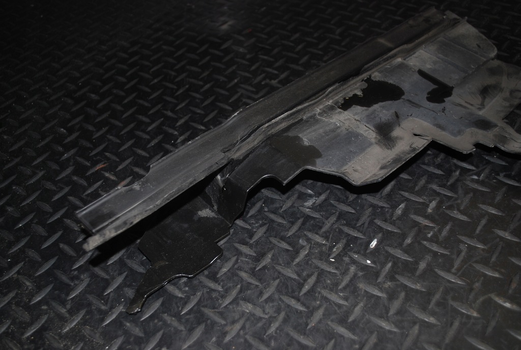 фото №6, Повітропровід повітря audi a8 d3 4e0121283f