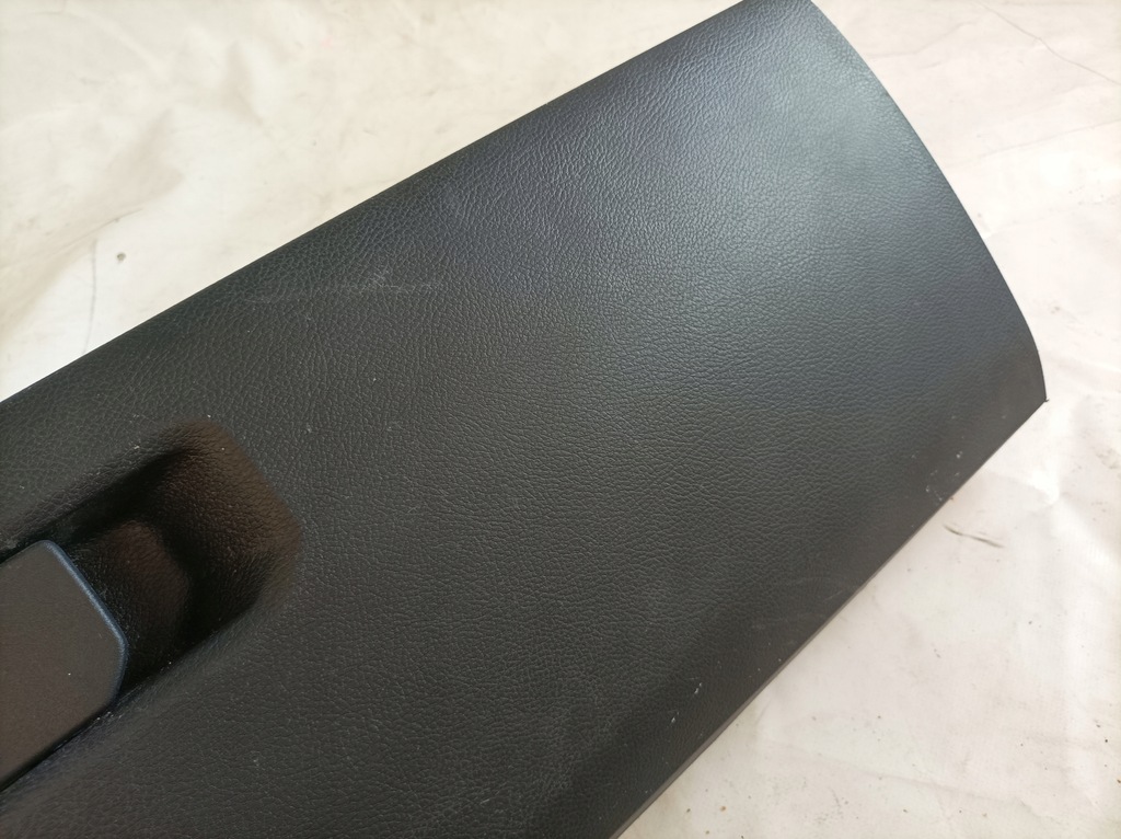 фото №14, Dodge ram 19- бардачок пассажира usa