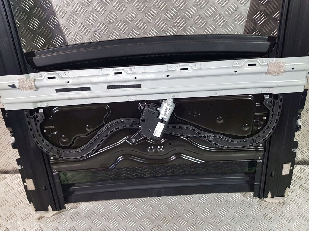 фото №6, Bmw 7 g11 g12 2017 люк комплект 8062889