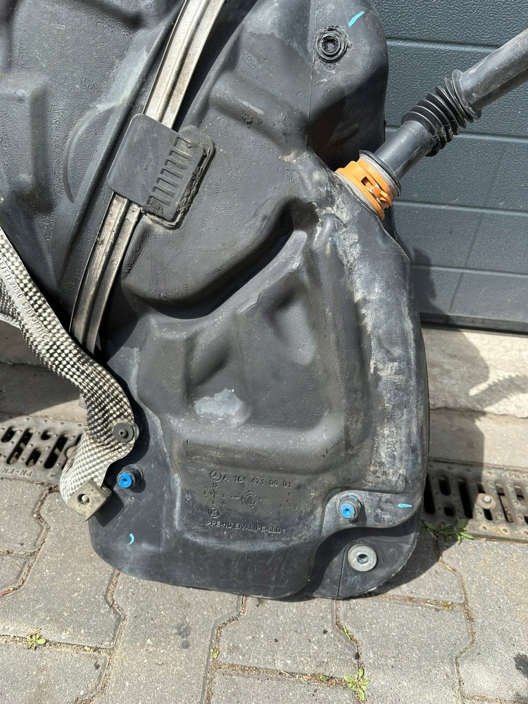 Бак пального, bak пального, насос пального mercedes ml w164 6.3 amg Зі Шроту