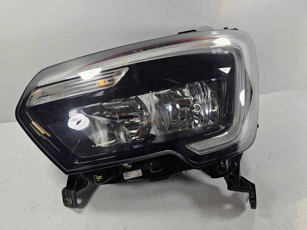 фото №8, Master iii lift iv правая левая лампа led перед 260105567r 260607867r комплект