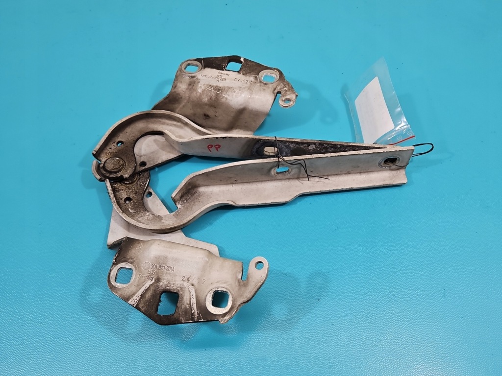 фото №2, Петля капот комплект vw passat cc