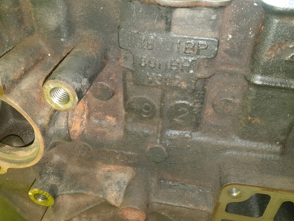 фото №8, Блок двигуна passat b6 touran a3 8p 2.0 bkd tdi