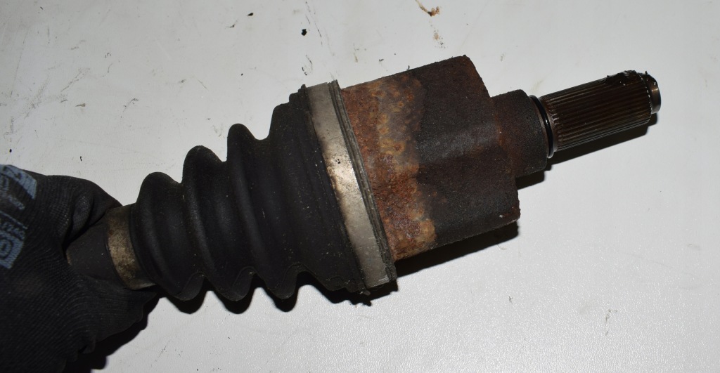 Citroen c5 3 x7 рестайлинг  приводной вал шрус  короткий левая 3.0 hdi автоматическая коробка передач 9685209580 с Разборки