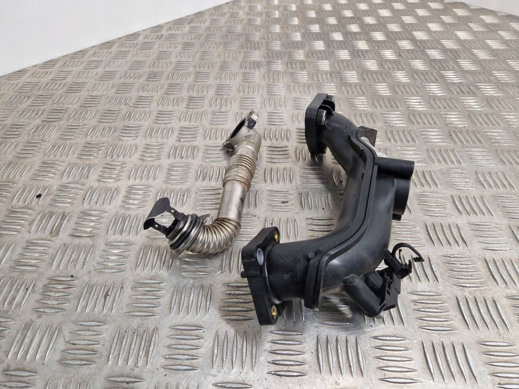 фото №1, Peugeot 3008 i 2014 wąż / труба интеркулер