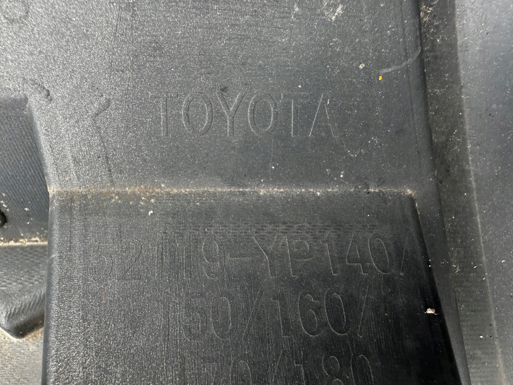 фото №7, Toyota hilux 21r- invincible 8 viii lift бампер перед 52119-yp140