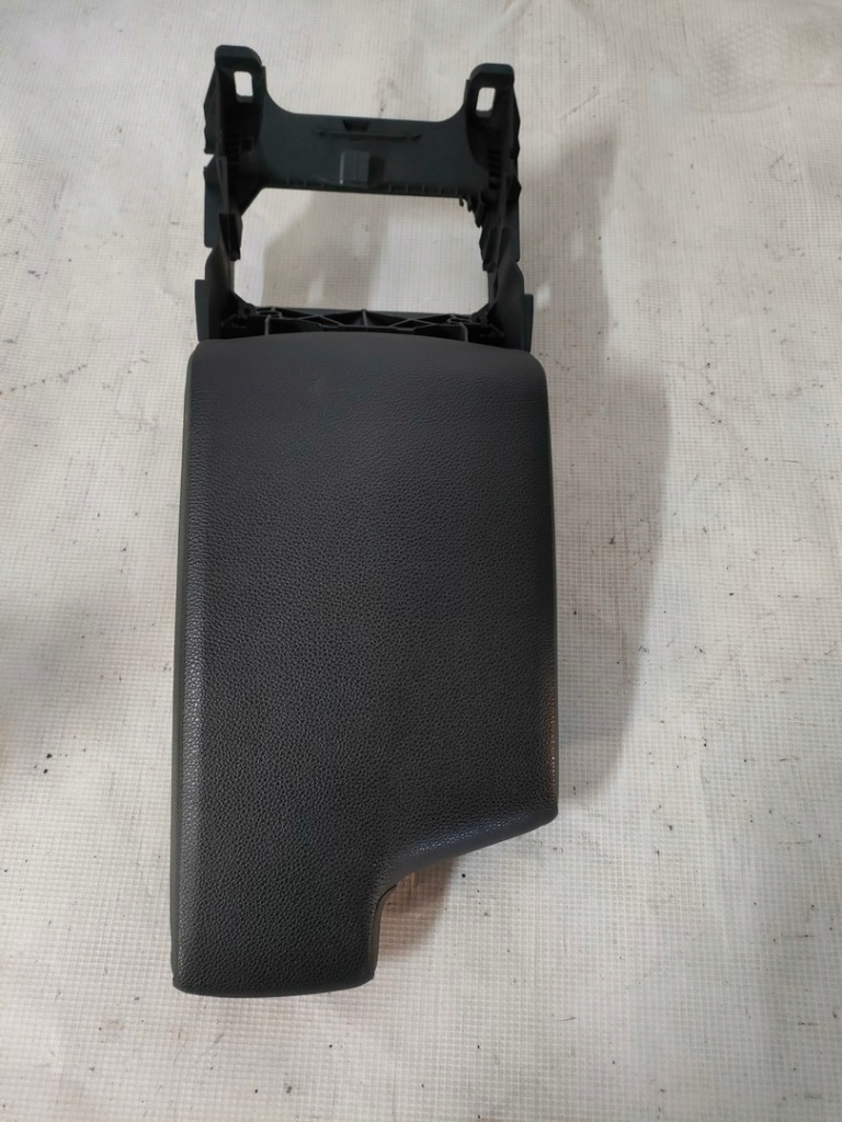 фото №1, Bmw e90 e91 lift підлокітник europa