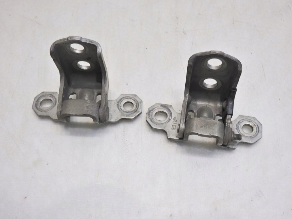 фото №3, Петли дверь правый перед mv190 espace iv