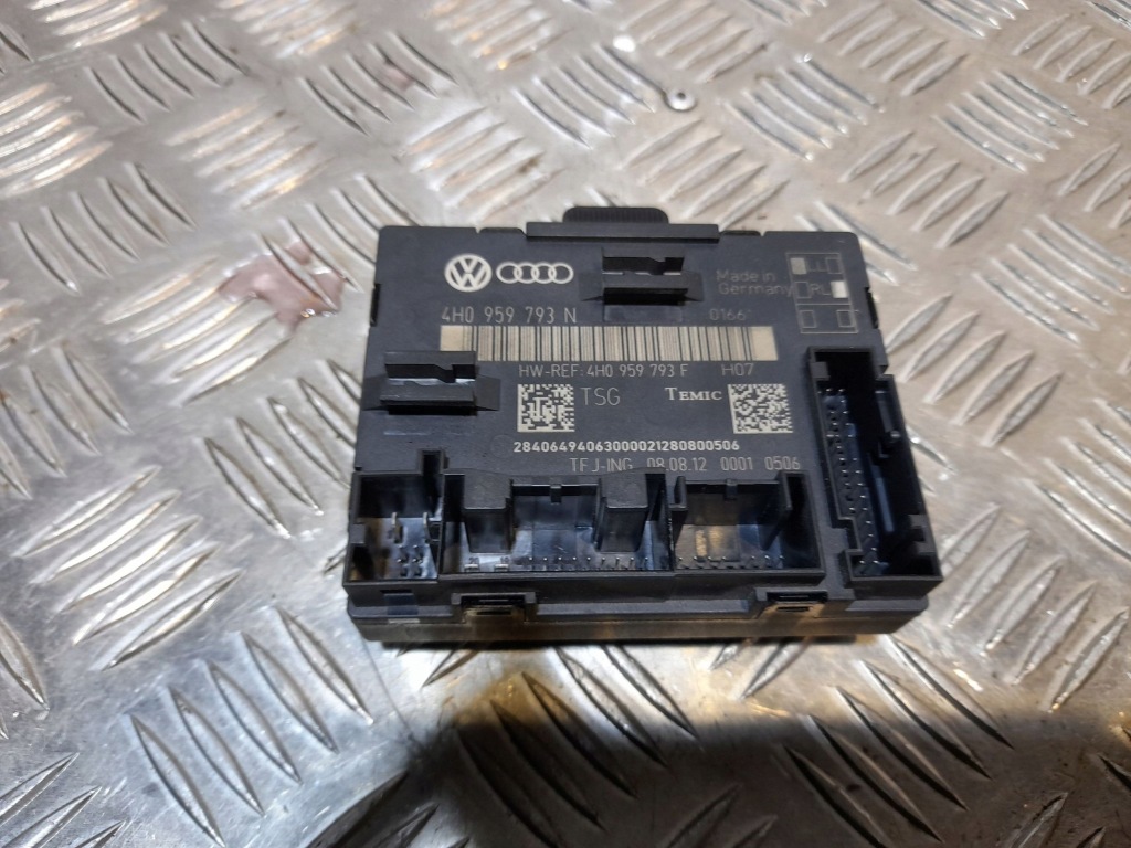 Купить Volkswagen touareg 2 4h0959793n модуль дверь