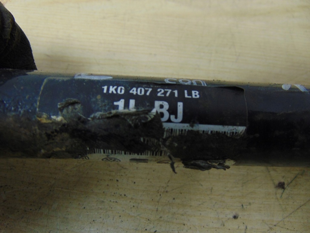 Приводной вал левая перед vw touran 2010- 1.6 tdi dsg автоматическая коробка передач с Разборки