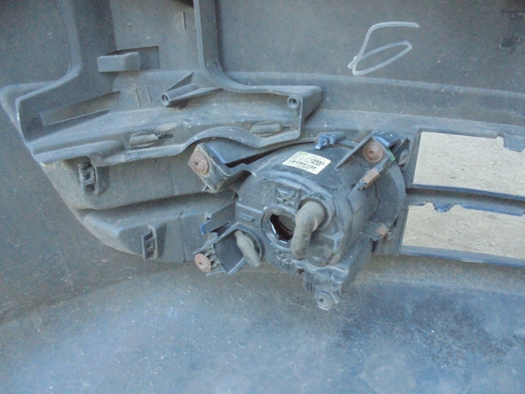 Бампер перед передній протитуманні фари audi a4 b7 04-07 bez opcji 8e0807437ag eu Доставка