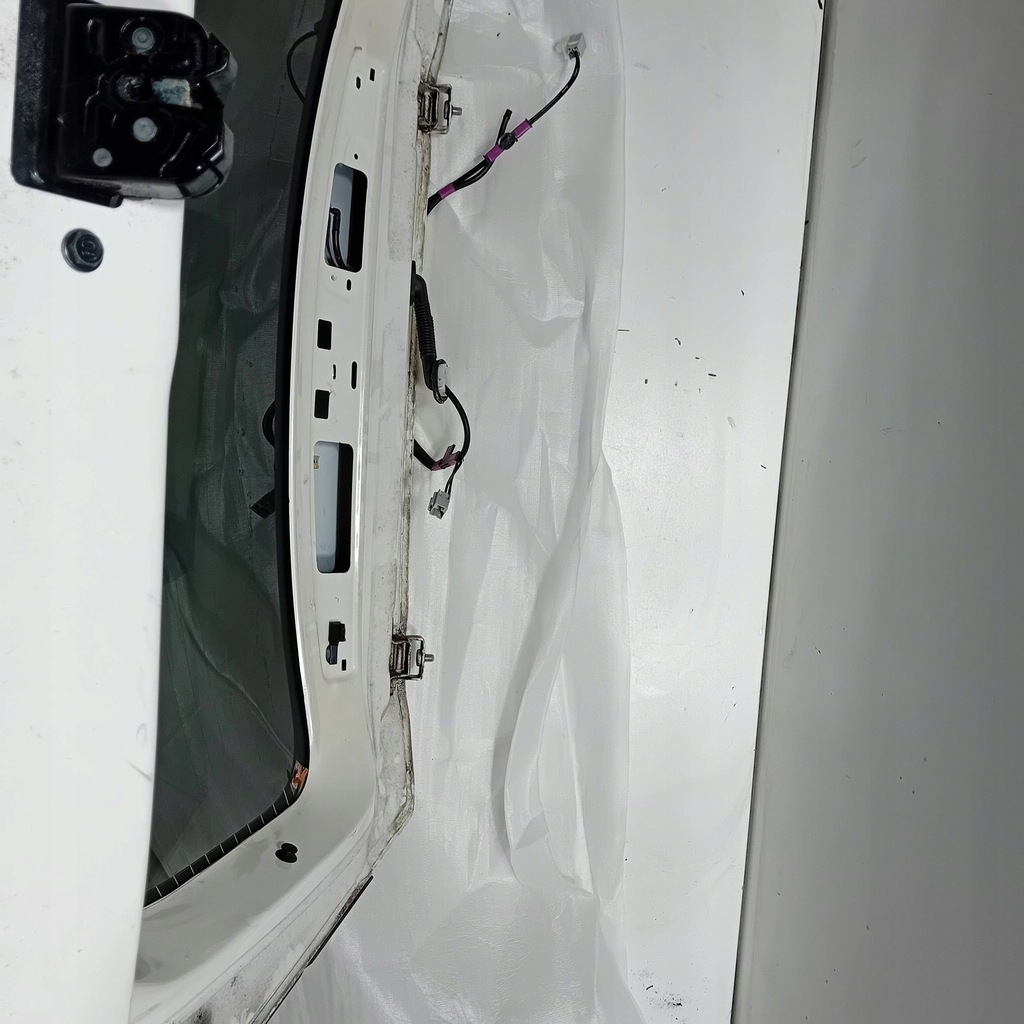 фото №11, Mazda 2 dj 2014- крышка багажника задняя задняя комплектная