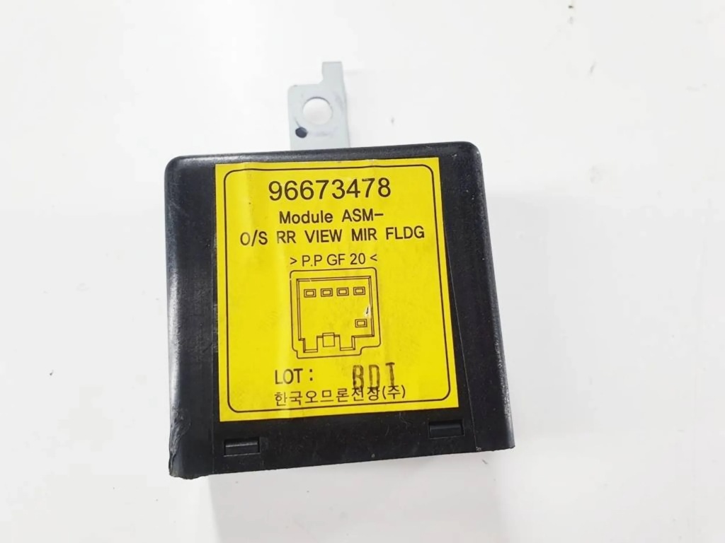 фото №1, Chevrolet captiva 2006r 3.2 модуль блок управления