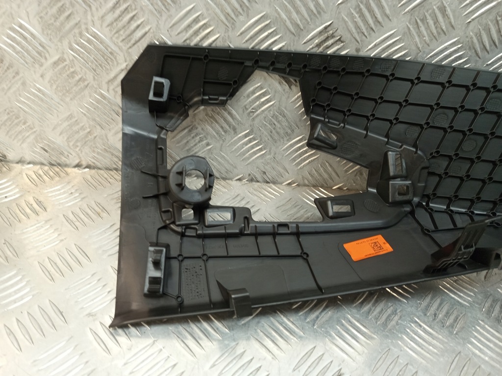 фото №11, Renault clio v накладка защита стойка правый задняя 769174551r