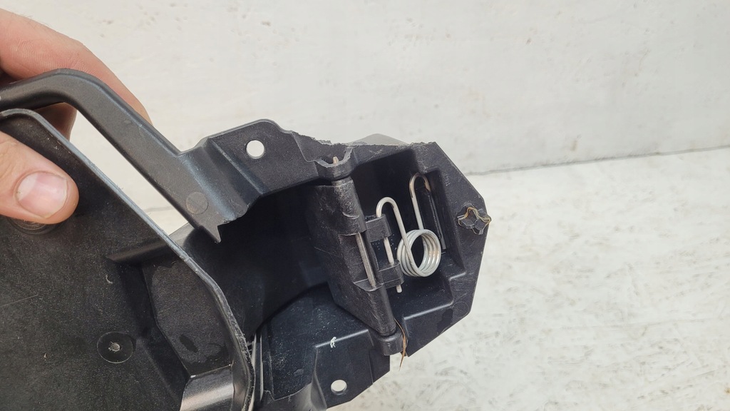 фото №10, Renault zoe lift крышка зарядки разъём перед port 296a81391r 2217223x