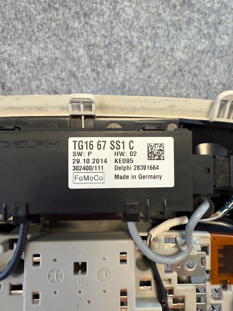 фото №5, Mazda 6 iii gj лампа стельовий перед kd49-69971 tg1667ss1c