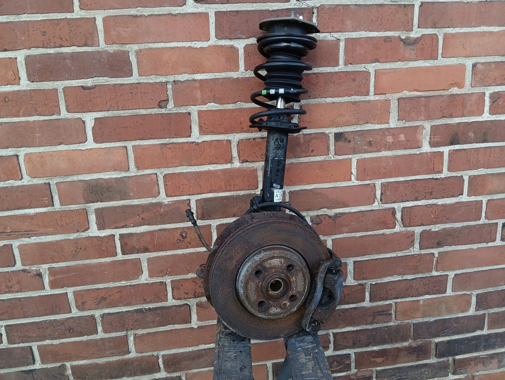 фото №1, Поворотный кулак амортизатор правый перед mini cooper ii r56 clubman