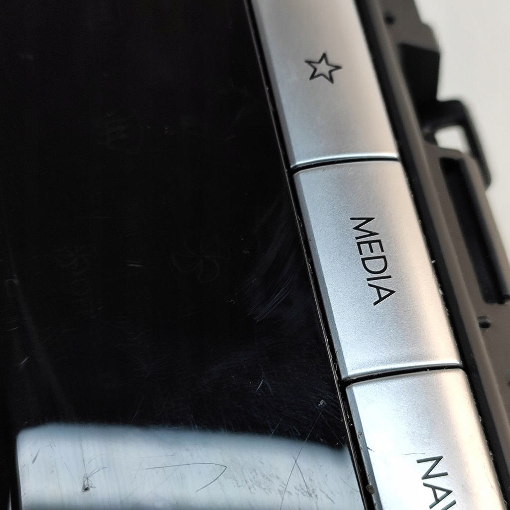 фото №9, Hyundai ioniq 6 2024 кнопки / переключатель регулировки громкость