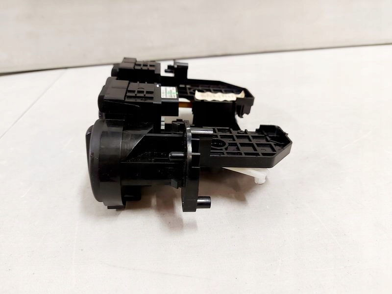 фото №12, Nissan juke f15 панель обдув кондиционера 2751000b21