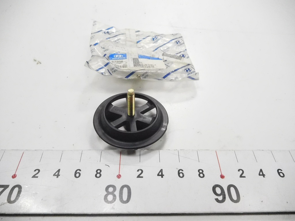 фото №6, Болт кріплення колеса запасного hyundai sonata оригінальний номер 62850-24100