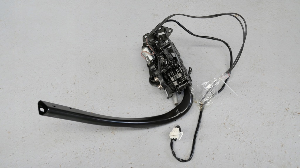 Bmw f33 f83 важіль механізм петля дах правий 7401032 Київ