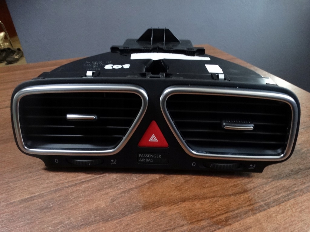 фото №1, Idealna решётка обдув vw eos scirocco 1