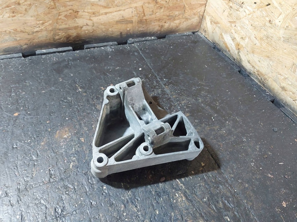 фото №9, Кронштейн / кронштейн компрессор кондиционера bmw 5 e39 523i m52b25 1432237