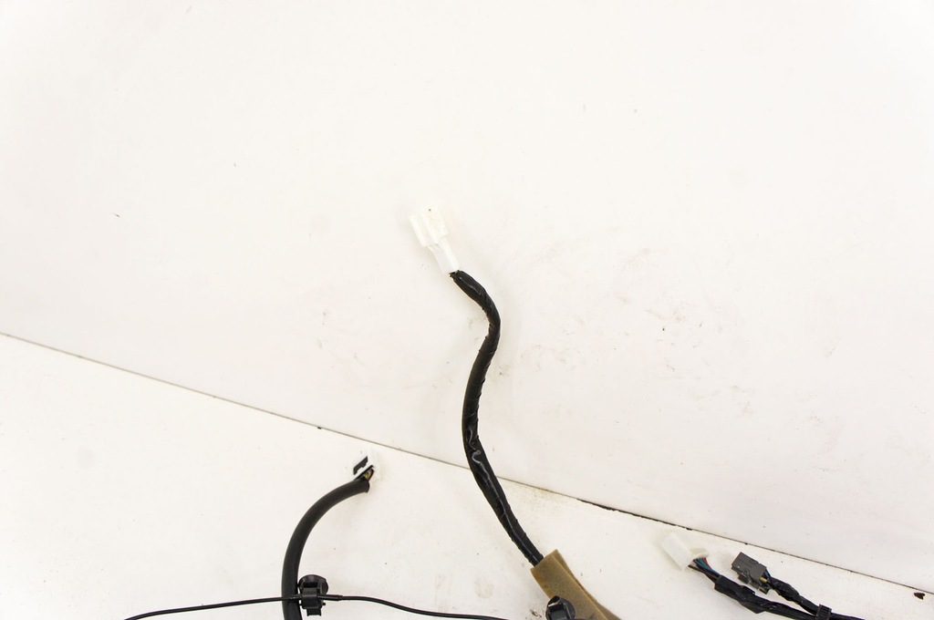 фото №6, Mx210 subaru xv i жгут крышки багажника