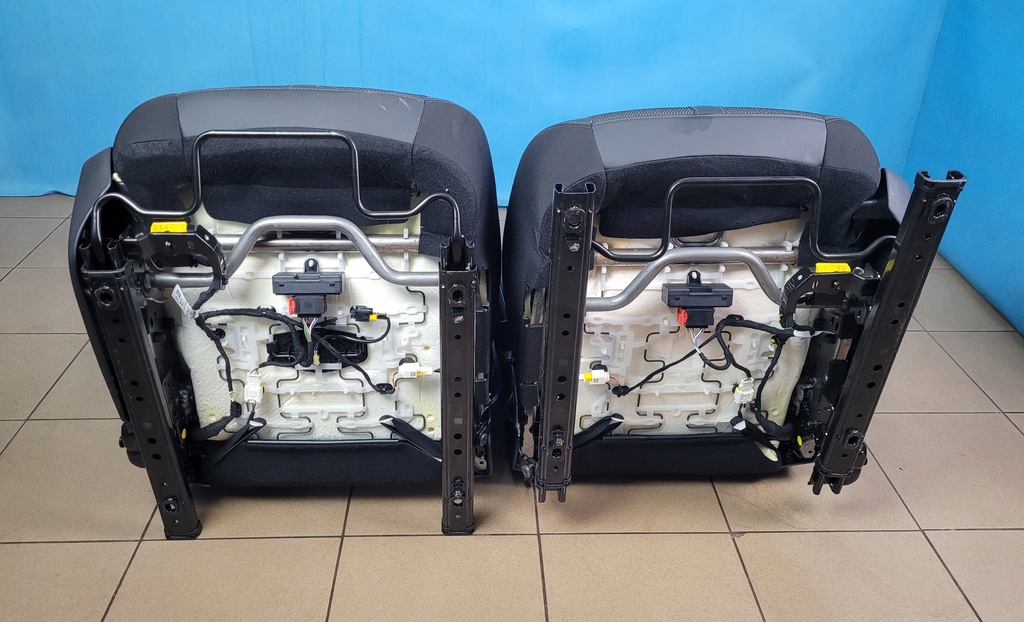 фото №9, Peugeot 308 iii p5 21r сиденья заднее сиденье полукожа комплект