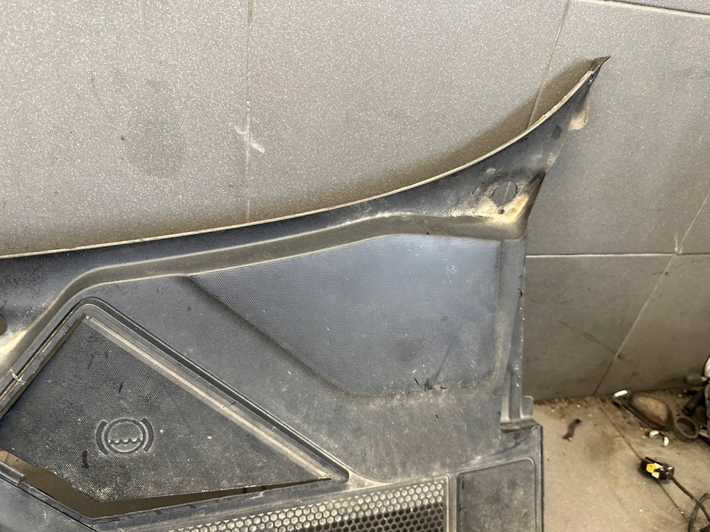 фото №7, Жабо audi a8 d4 4.2 tdi cds eu 4h1819403