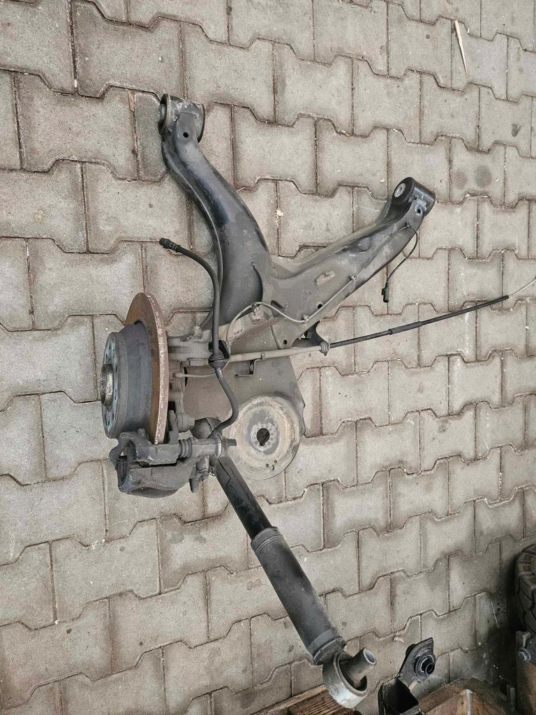 фото №5, Важіль поворотний кулак задня права mercedes w447 a4473570006, a4473570206