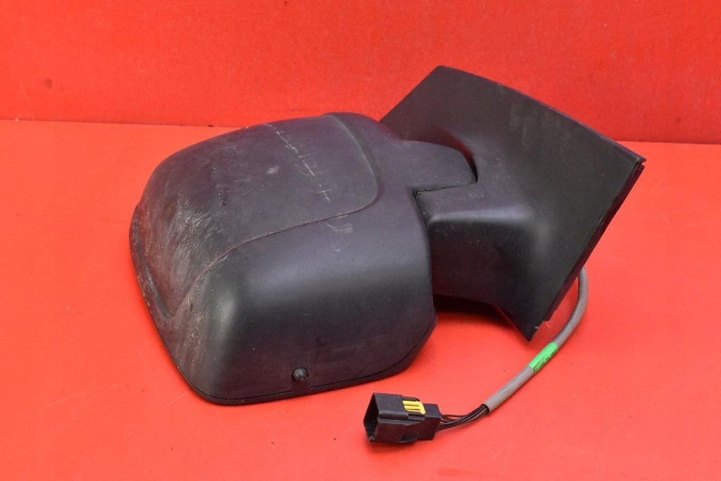 Зеркало правое чёрные eu 14007427xt fiat scudo 2 2 07-16 7 pin в Украине