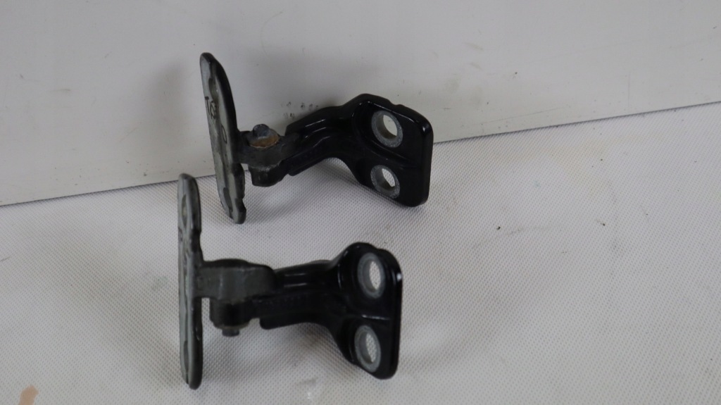 фото №2, Land rover discovery sport l550 петли дверь правых задняя 1ag