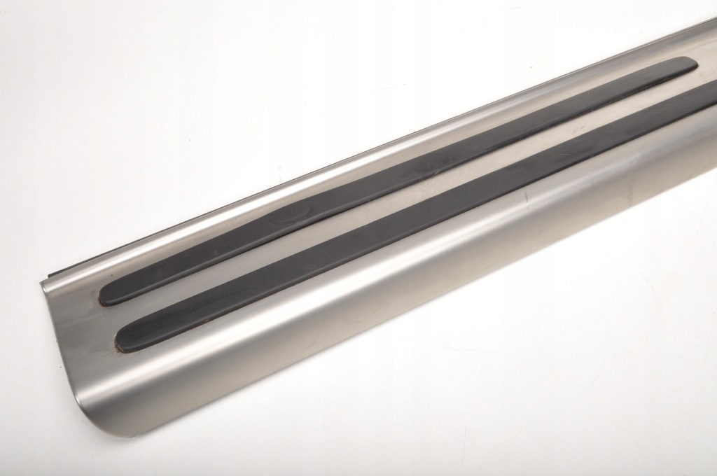 фото №14, Rolls-royce wraith rr5 молдинг поріг правий перед