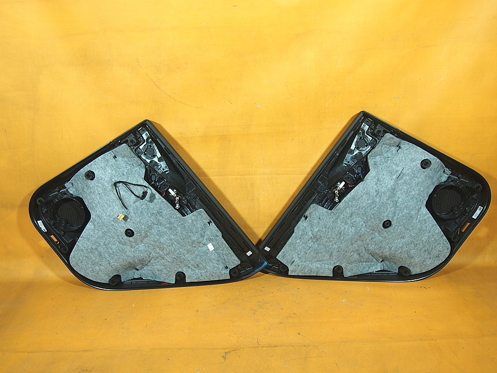 фото №14, Audi e-tron 55 4ke 25km сиденья заднее сиденье valcona обшивки вентиляция массаж bang