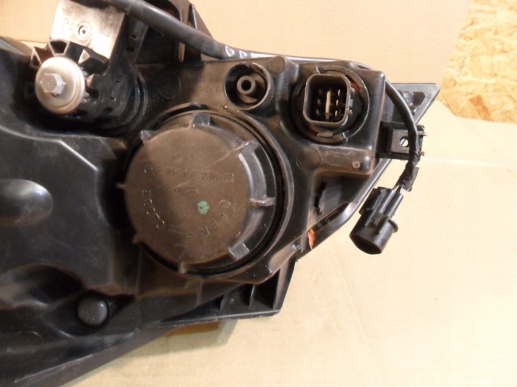 фото №13, Kia ceed i лампа правая передняя 92102-1h