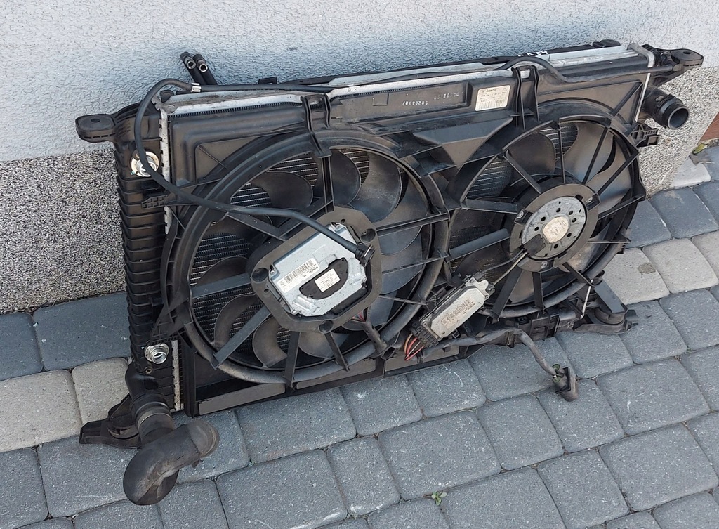 фото №7, Радіатор радіатор вентилятор audi a5 8t s5 4.2 v8