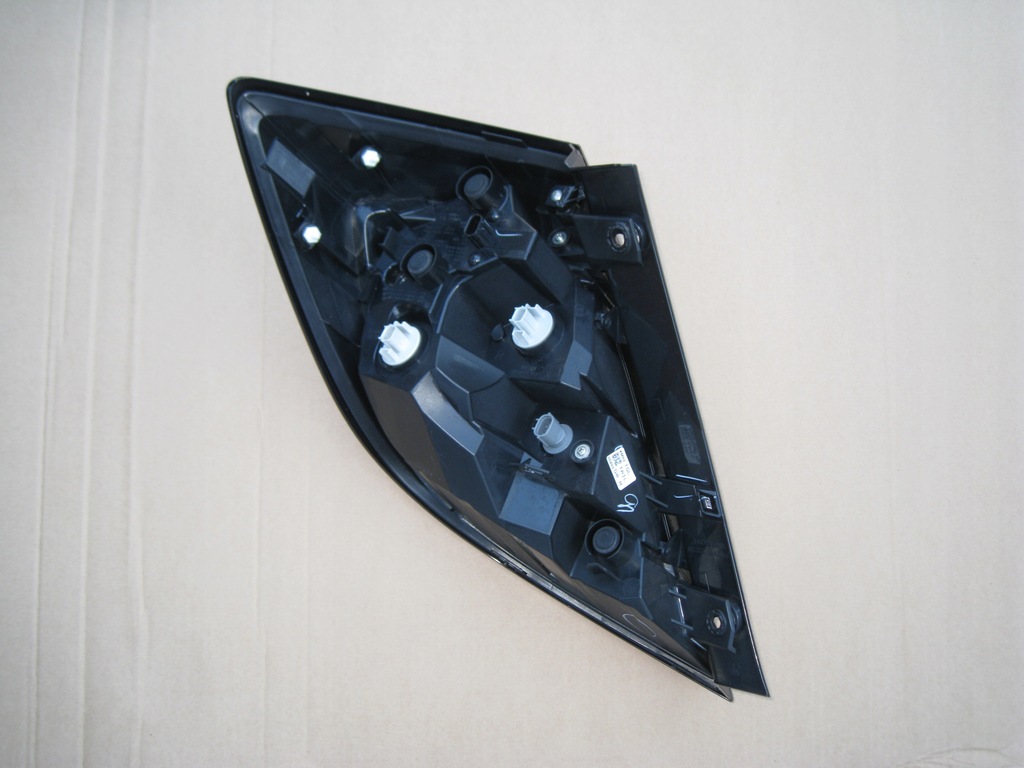 фото №8, Лампа задняя правая led honda civic x 2017-2022r