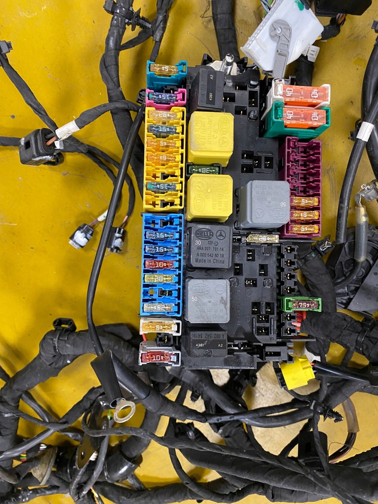 фото №10, Джгут електропроводка запобіжники infiniti q30 2.2 d