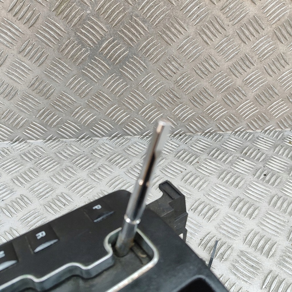 фото №6, Jeep grand cherokee wk 2006 домкрат перемикання передач / верхній