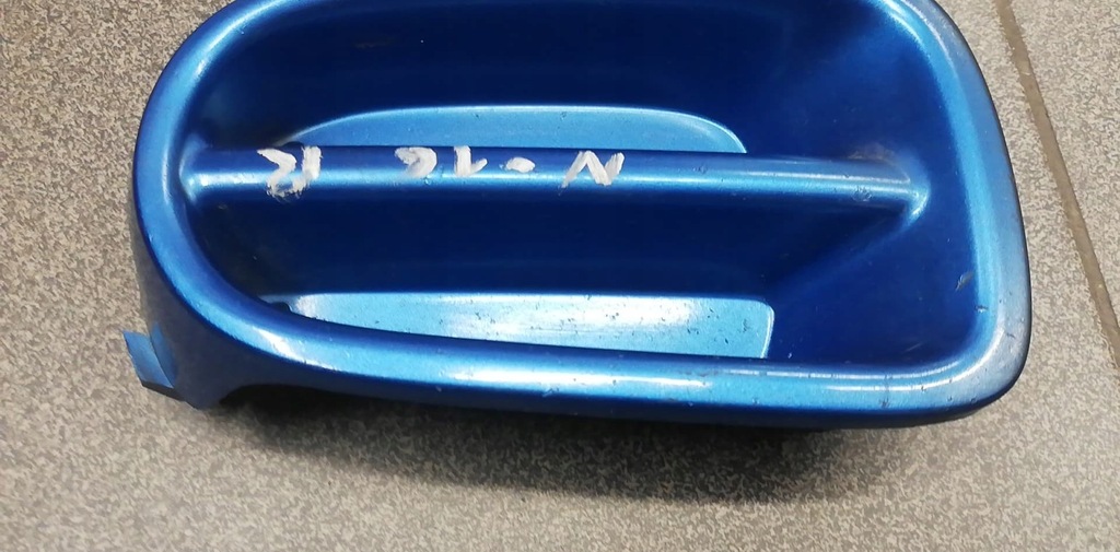 фото №7, Nissan almera n16 заглушка противотуманной фары правая