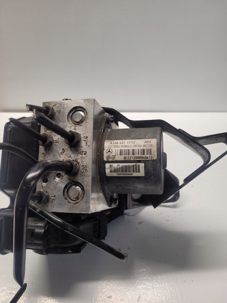 Насос тормозная abs mercedes ml w166 a1669013400 Недорого