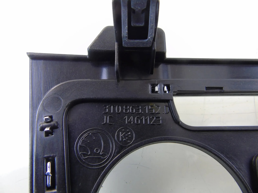 фото №7, Рамка панель кондиционера skoda superb ii 3t0863152d