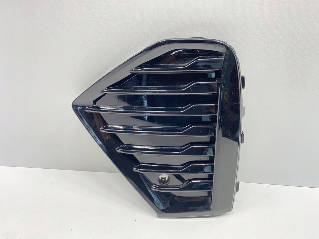 фото №1, Решётка радиатора решётка бампера левая volvo xc60 ii lift r-design 2021-